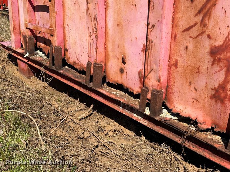 image for item EU7400 Roll-off dumpster