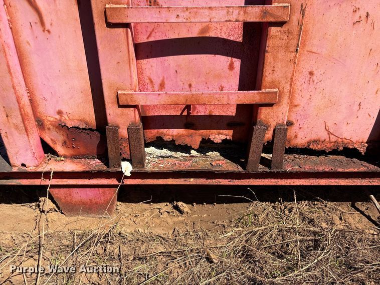 image for item EU7400 Roll-off dumpster