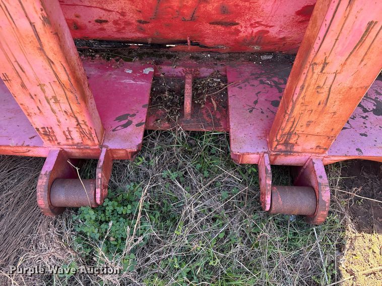 image for item EU7400 Roll-off dumpster