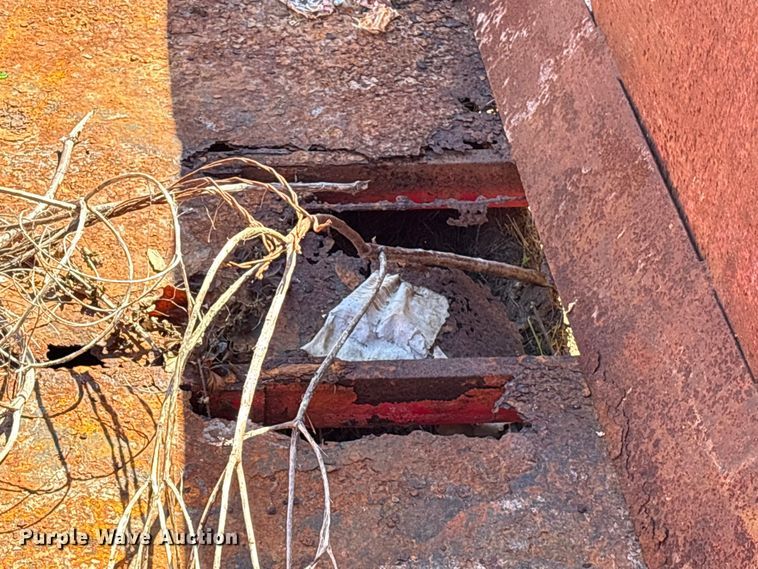 image for item EU7400 Roll-off dumpster