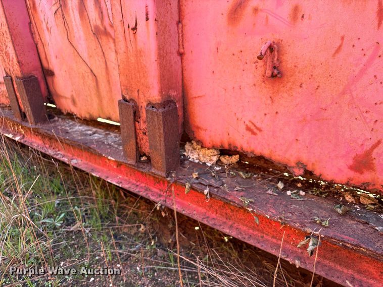 image for item EU7400 Roll-off dumpster