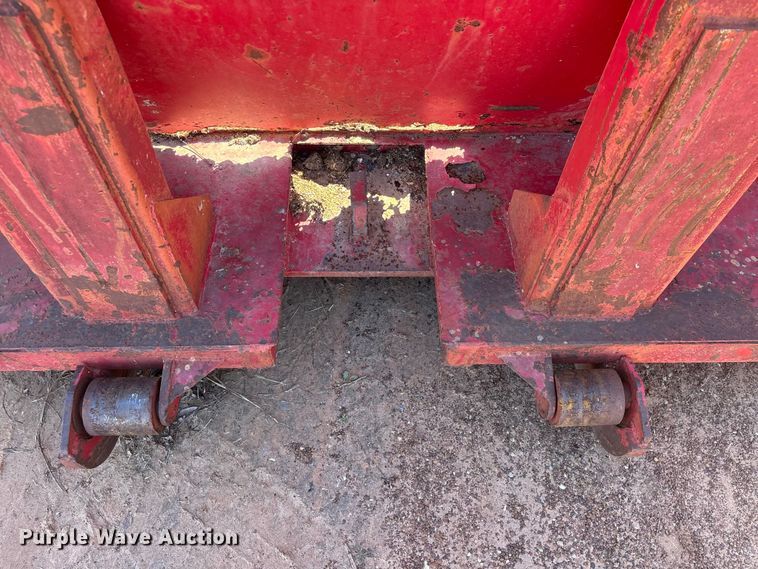 image for item EU7403 Roll-off dumpster