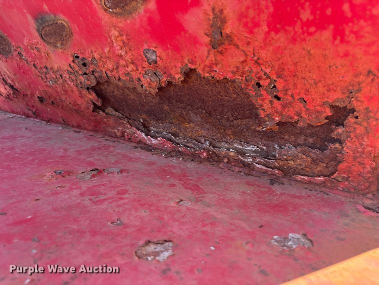 image for item EU7403 Roll-off dumpster