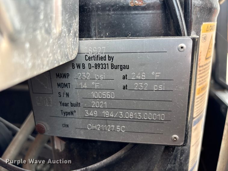 image for item EU7417 2021 Kaeser M55 air compressor