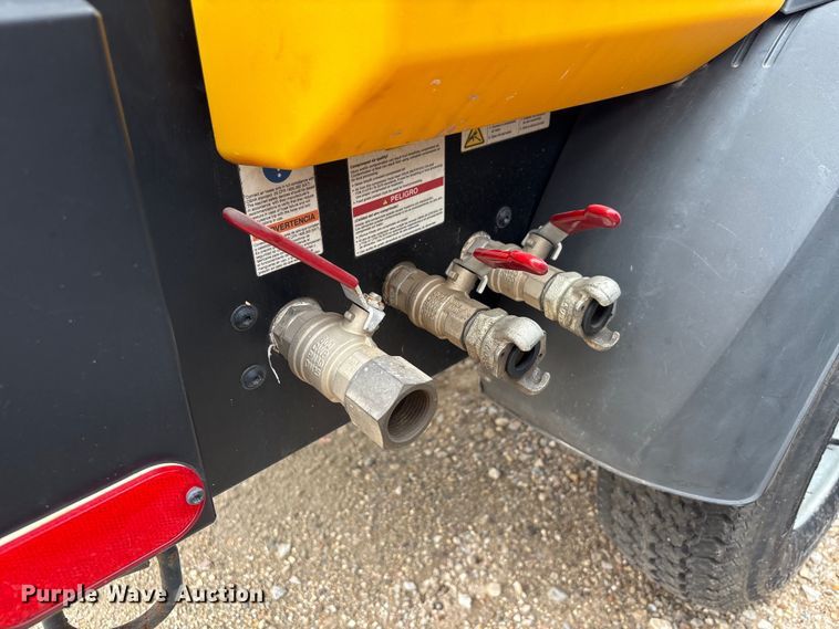 image for item EU7417 2021 Kaeser M55 air compressor