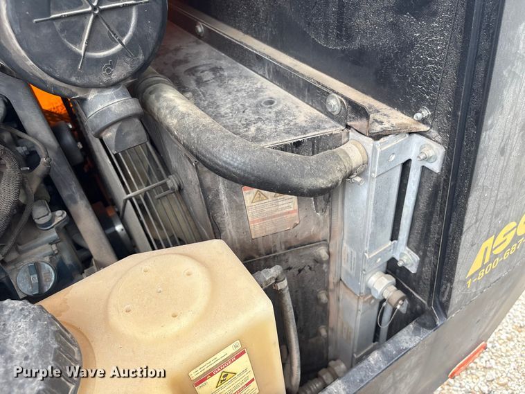 image for item EU7417 2021 Kaeser M55 air compressor