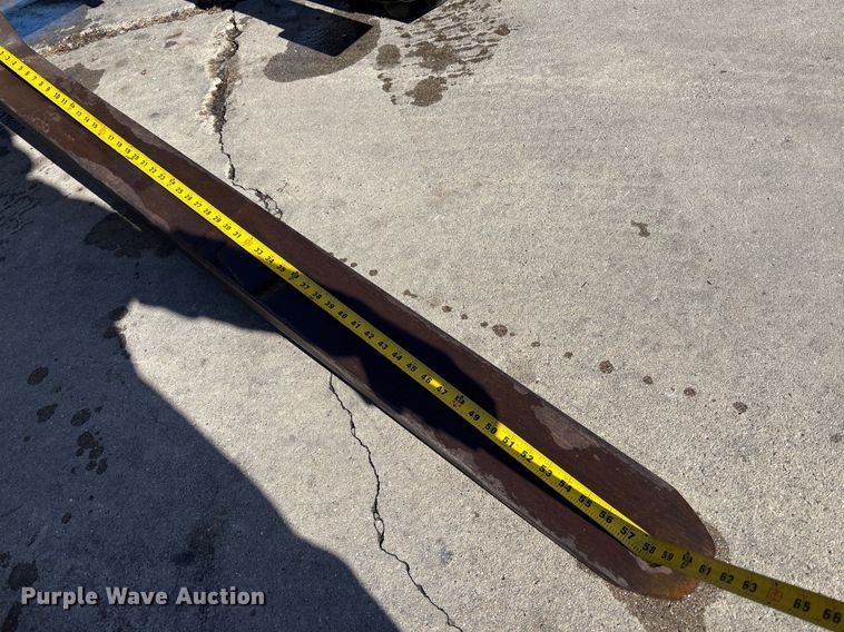 image for item EU8590 2005 Princeton PB70 forklift