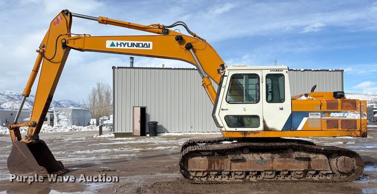 image for item EU8592 1991 Hyundai R200LC excavator