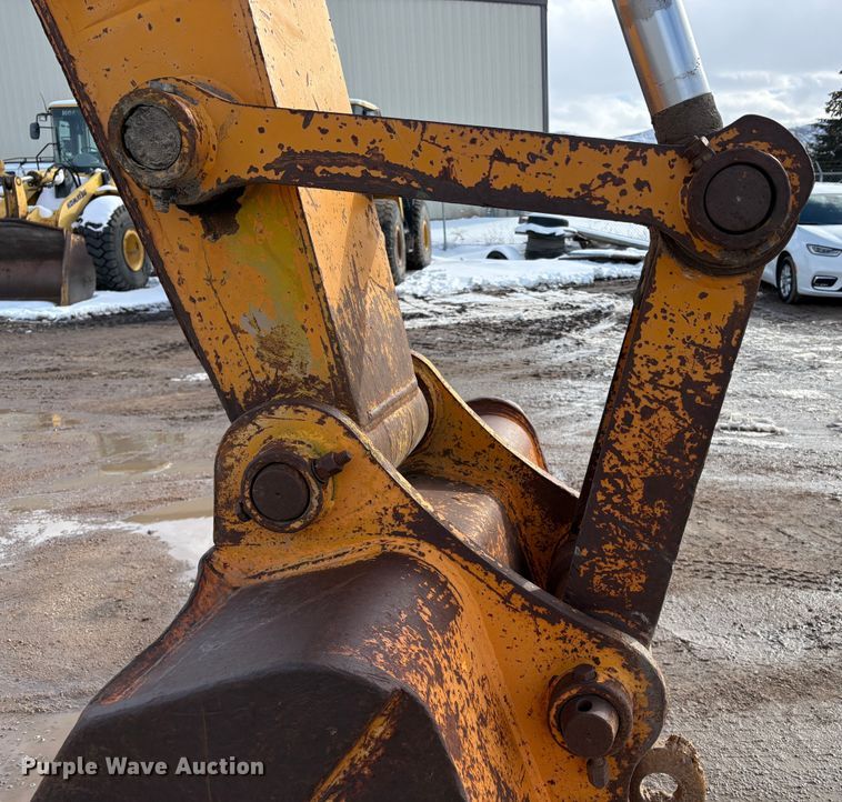 image for item EU8592 1991 Hyundai R200LC excavator