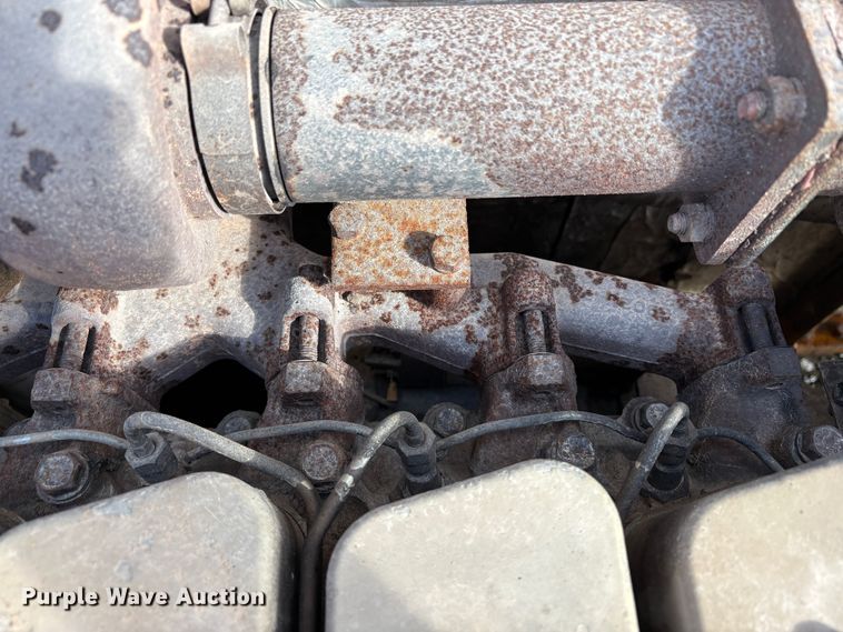 image for item EU8592 1991 Hyundai R200LC excavator