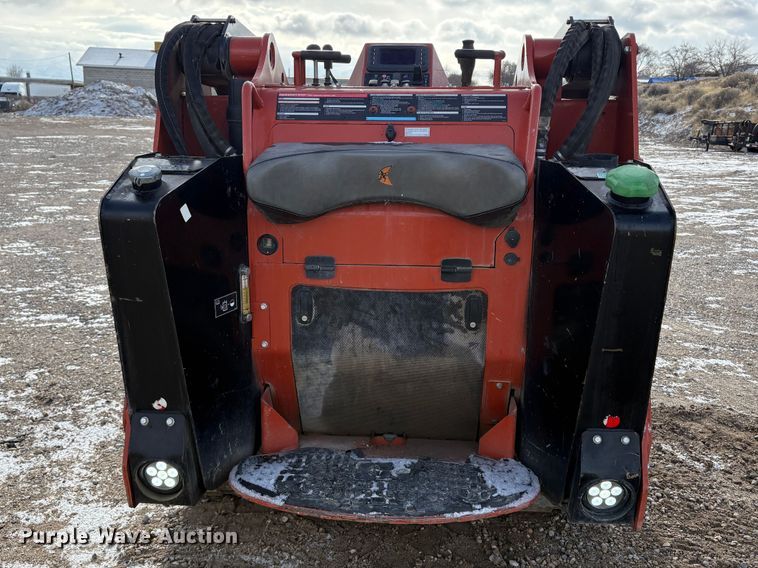 image for item EU8594 2021 Ditch Witch SK3000 compact utility loader