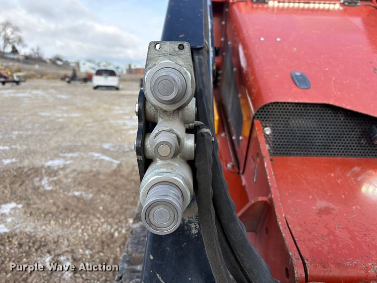 image for item EU8594 2021 Ditch Witch SK3000 compact utility loader