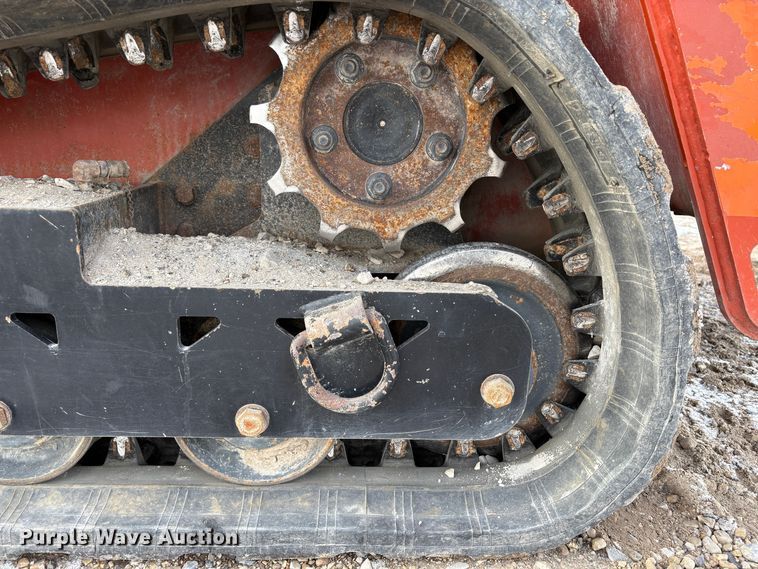 image for item EU8594 2021 Ditch Witch SK3000 compact utility loader