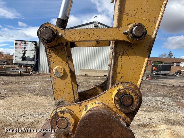 image for item EU8595 2006 Caterpillar 320C L excavator