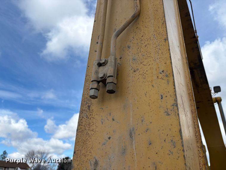 image for item EU8595 2006 Caterpillar 320C L excavator