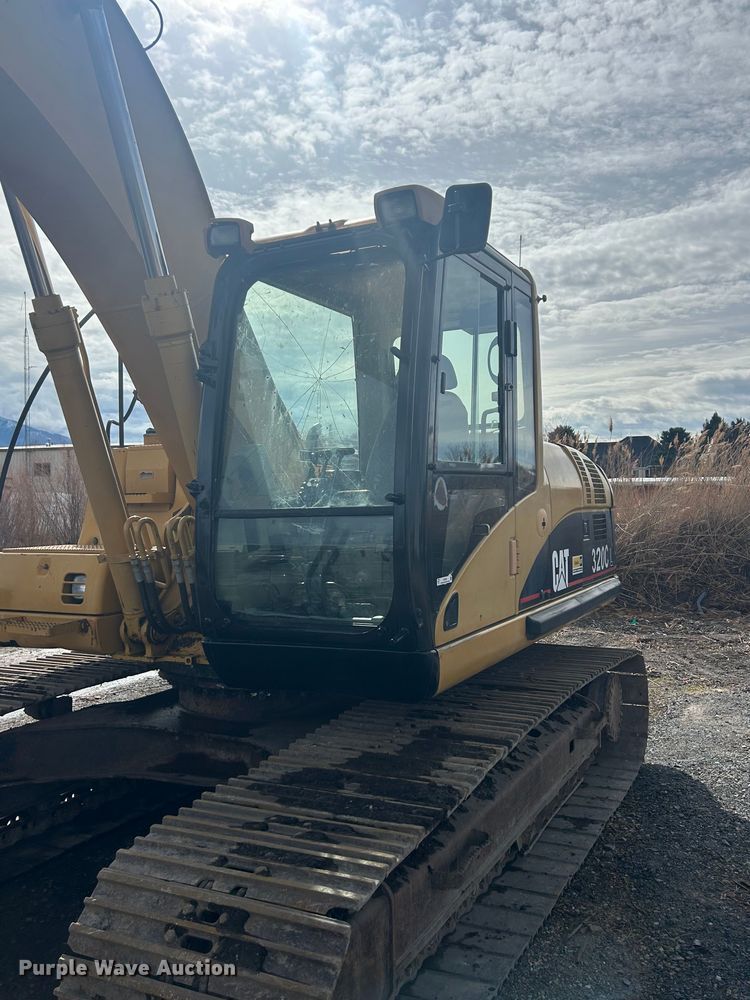 image for item EU8595 2006 Caterpillar 320C L excavator