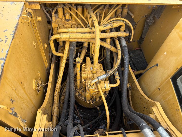 image for item EU8595 2006 Caterpillar 320C L excavator