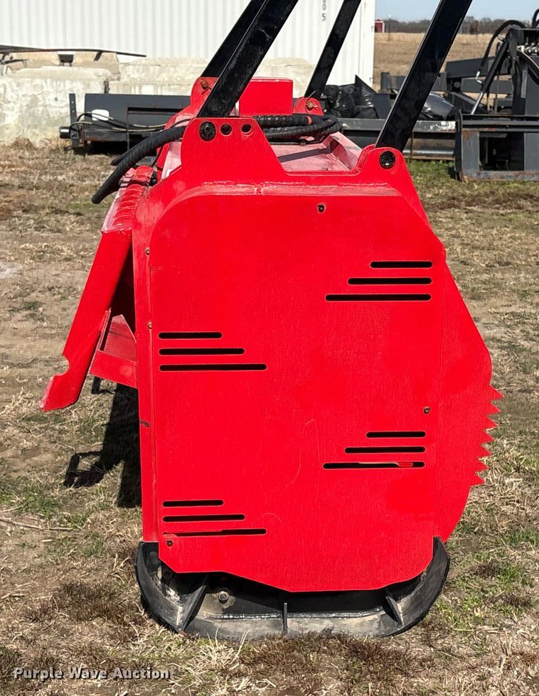 image for item EV2687 2025 GIYI GY-72pro skid steer mulcher