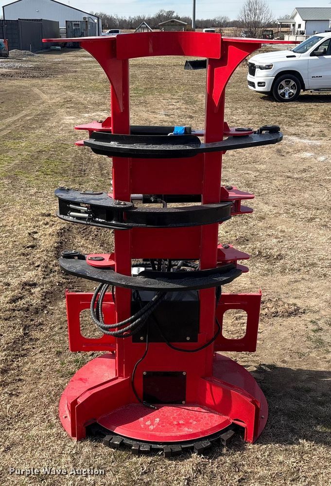 image for item EV2689 2025 GIYI FB30 skid steer feller buncher