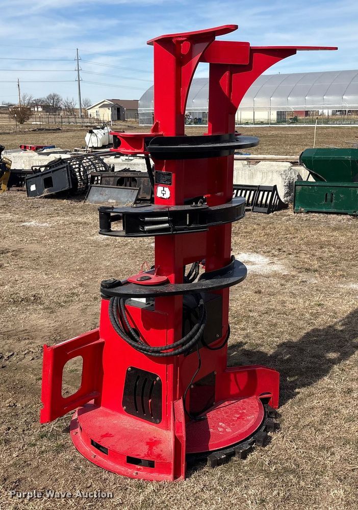 image for item EV2689 2025 GIYI FB30 skid steer feller buncher