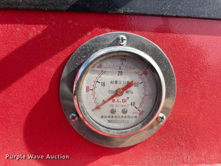 image for item EV2689 2025 GIYI FB30 skid steer feller buncher