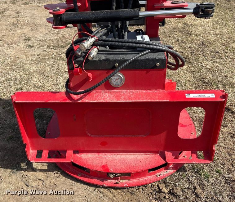 image for item EV2689 2025 GIYI FB30 skid steer feller buncher