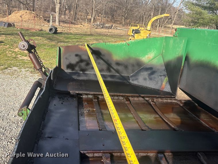 image for item EV2742 1998 Neal HP-9500 paver