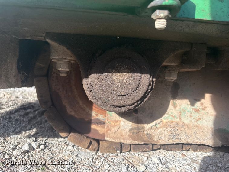 image for item EV2742 1998 Neal HP-9500 paver