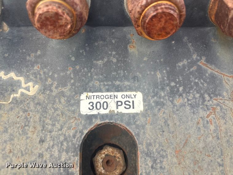 image for item EV2797 Stanley MB5570 skid steer breaker