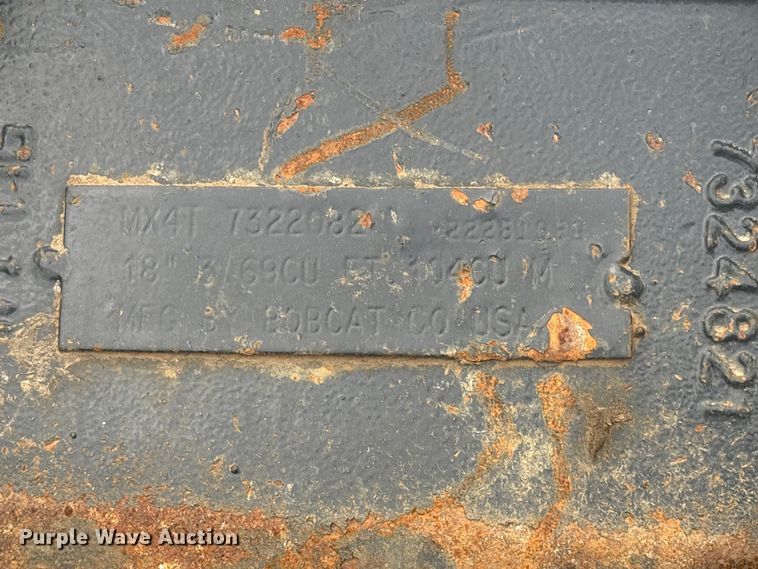 image for item EV2802 Bobcat MX4T bucket