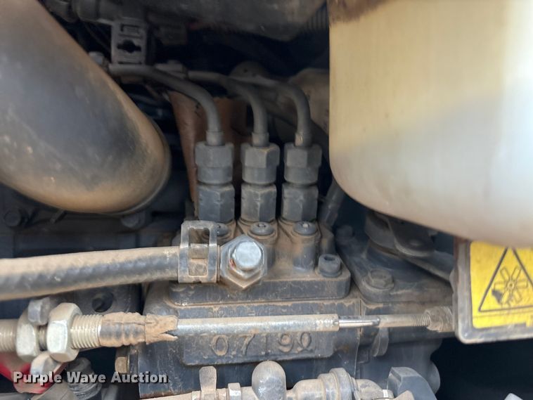 image for item EV2804 2015 Bobcat E20 mini excavator