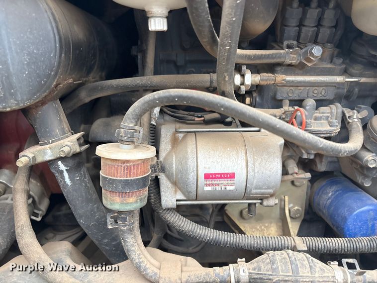 image for item EV2804 2015 Bobcat E20 mini excavator