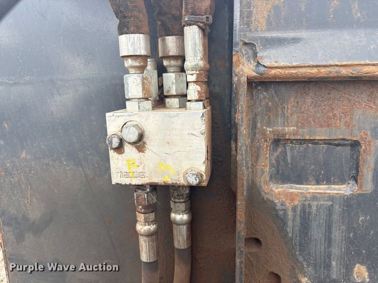 image for item EV2805 2022 Bobcat LR 6B skid steer landscape rake