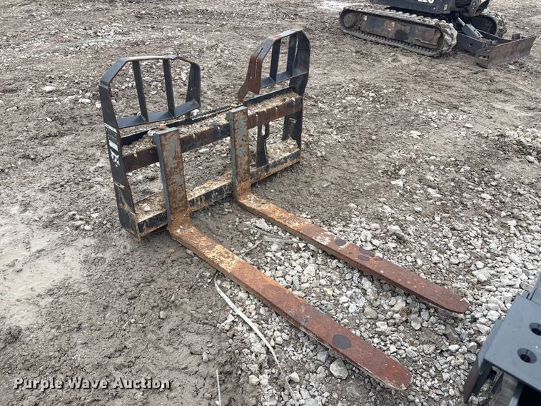 image for item EV2807 Bobcat Pallet Fork HD skid steer forks
