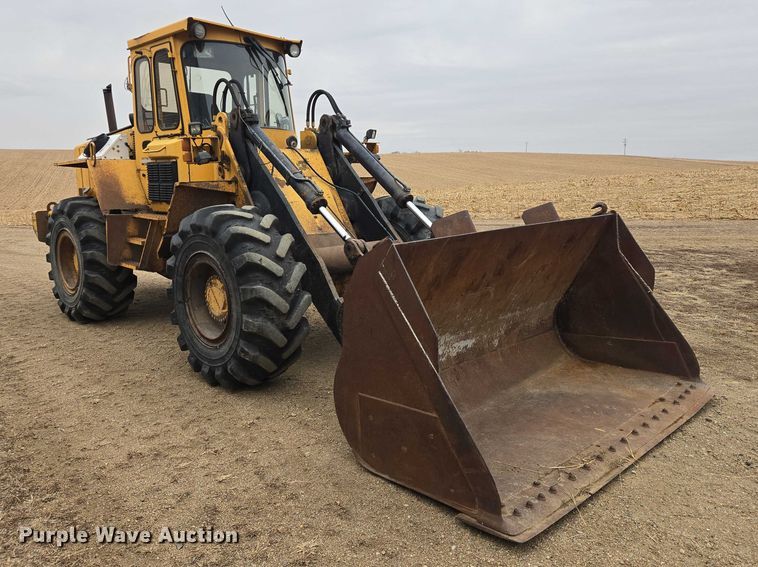 image for item EV5527 1991 Volvo Michigan L90 wheel loader