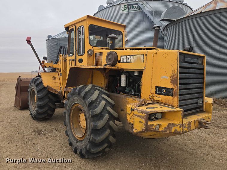image for item EV5527 1991 Volvo Michigan L90 wheel loader