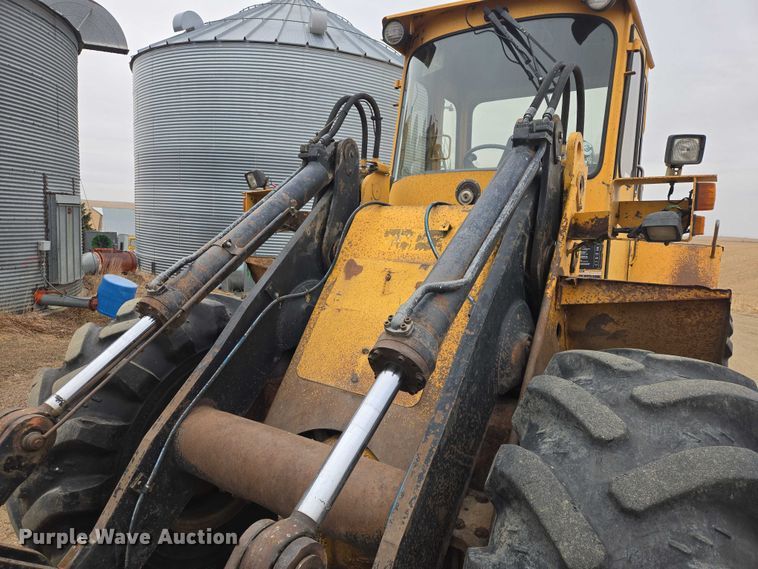 image for item EV5527 1991 Volvo Michigan L90 wheel loader