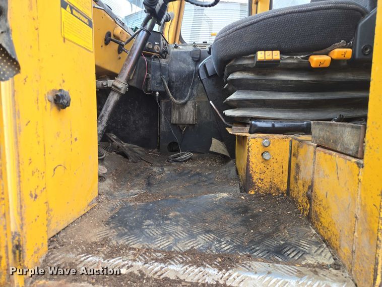 image for item EV5527 1991 Volvo Michigan L90 wheel loader