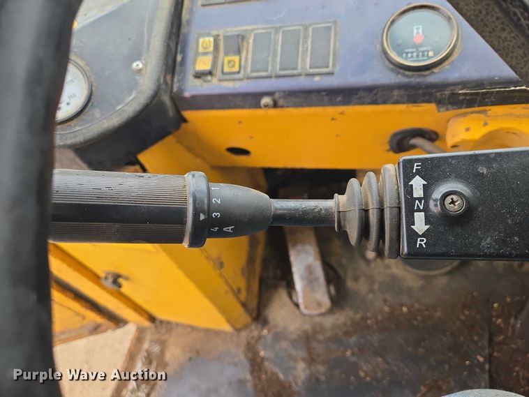 image for item EV5527 1991 Volvo Michigan L90 wheel loader