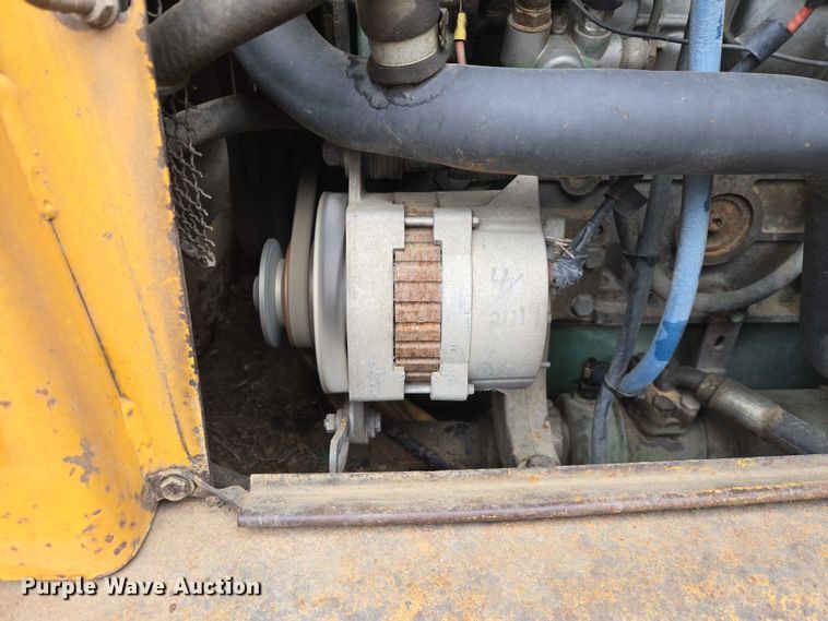 image for item EV5527 1991 Volvo Michigan L90 wheel loader