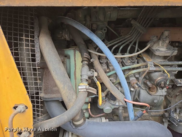 image for item EV5527 1991 Volvo Michigan L90 wheel loader