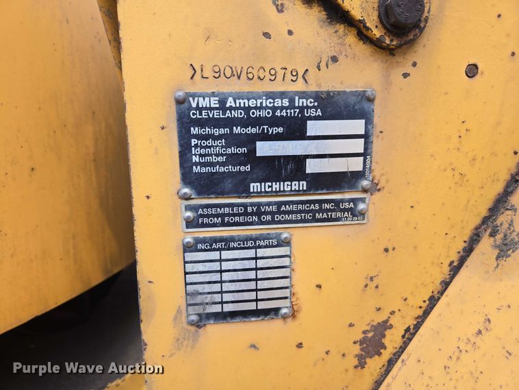 image for item EV5527 1991 Volvo Michigan L90 wheel loader