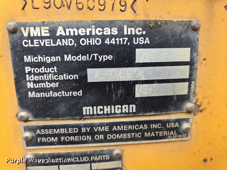 image for item EV5527 1991 Volvo Michigan L90 wheel loader