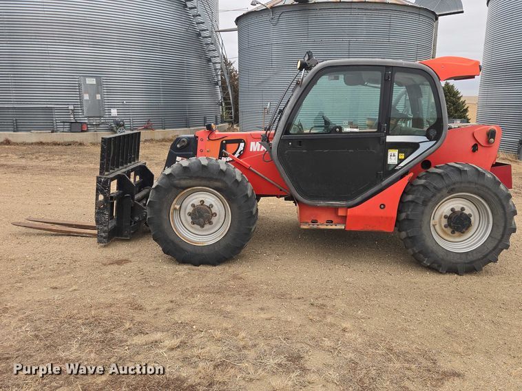 image for item EV5530 2010 Manitou MLT735 telehandler