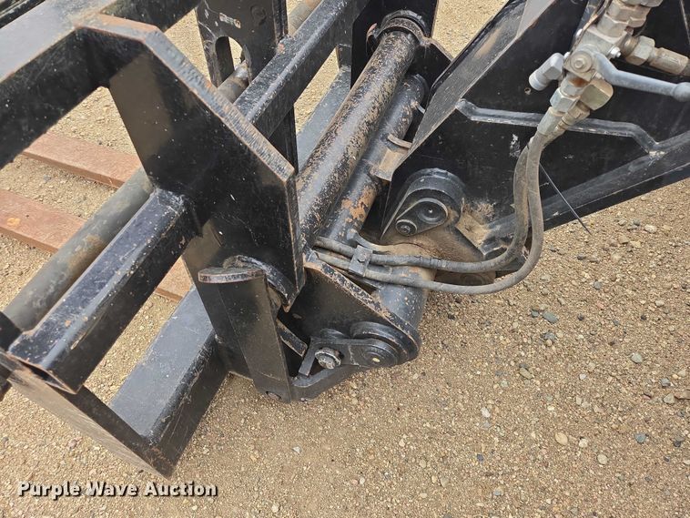 image for item EV5530 2010 Manitou MLT735 telehandler