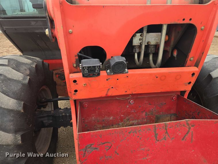 image for item EV5530 2010 Manitou MLT735 telehandler