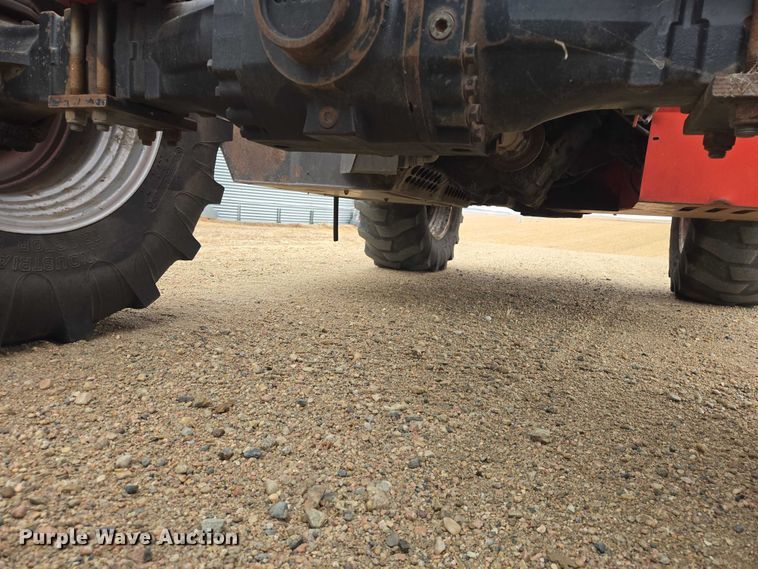 image for item EV5530 2010 Manitou MLT735 telehandler