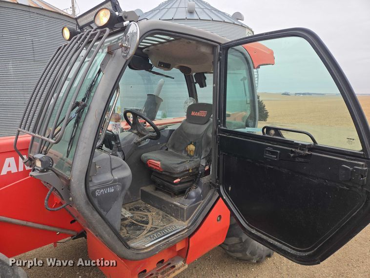 image for item EV5530 2010 Manitou MLT735 telehandler