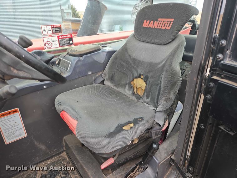 image for item EV5530 2010 Manitou MLT735 telehandler