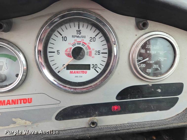 image for item EV5530 2010 Manitou MLT735 telehandler